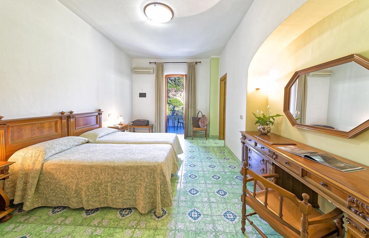 Hotel Zaro Lacco Ameno  Luaran gambar