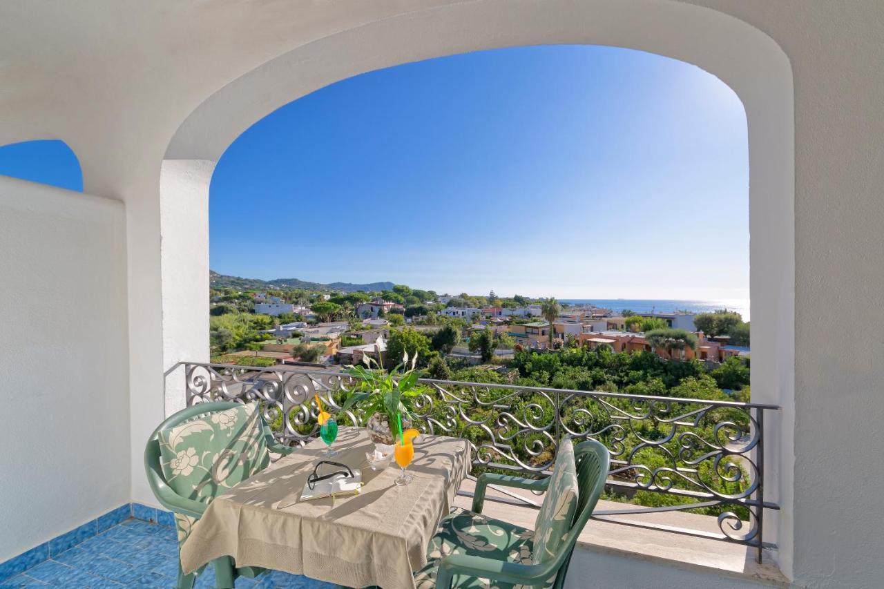 Hotel Zaro Lacco Ameno  Luaran gambar